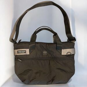 ADIDAS BLACK & GREY PUFFER SHOPPER TOTE BAG MEDIUM. Crossbody, Messenger, Tote